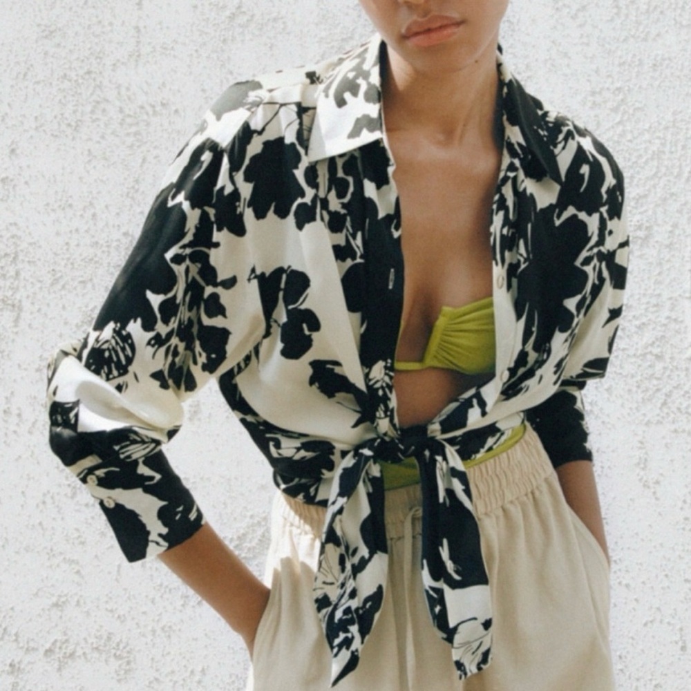 Zara Floral Print Button Down Silk Shirt in Ecru / Black Size M
